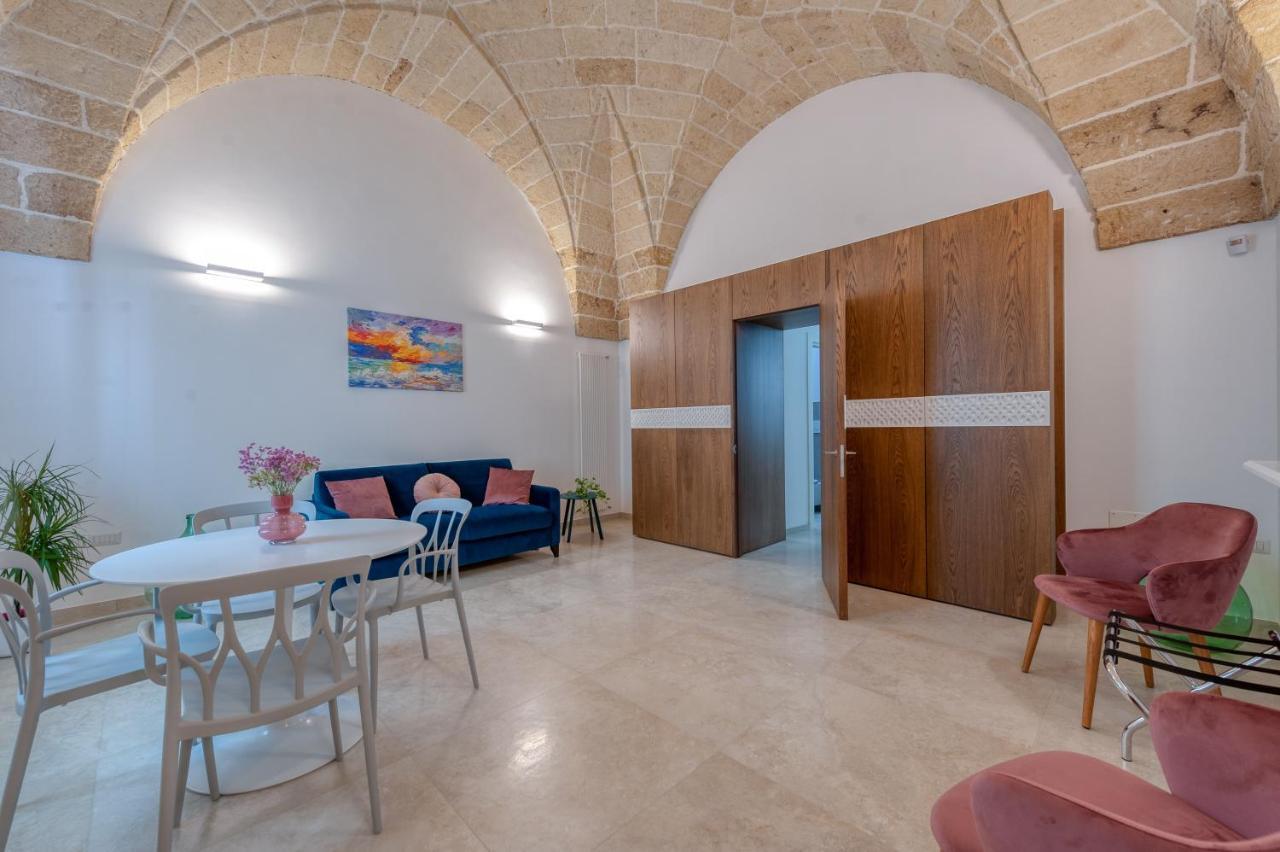 The Secret Door 12 Apartment Cellino San Marco Exterior photo